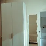فندق مبيت وإفطار Enza جينوسا