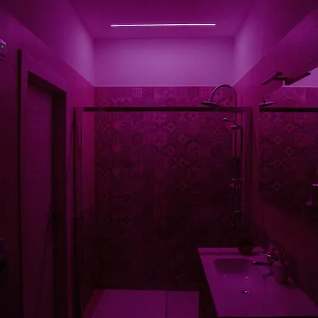 Couette-café Enza 3*