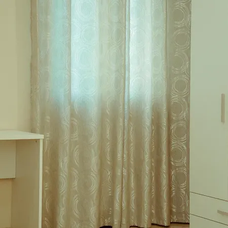 Enza Couette-café 3*